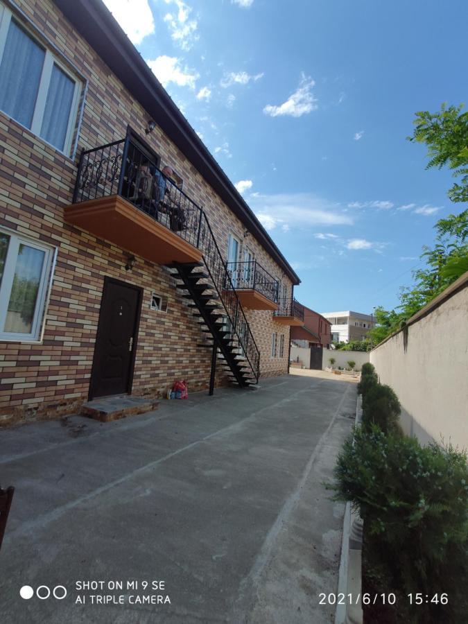 Kochalidze Family Apartment Batumi Bagian luar foto
